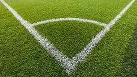 孔塞桑直言：教练犯错在所难免，我亦有过失